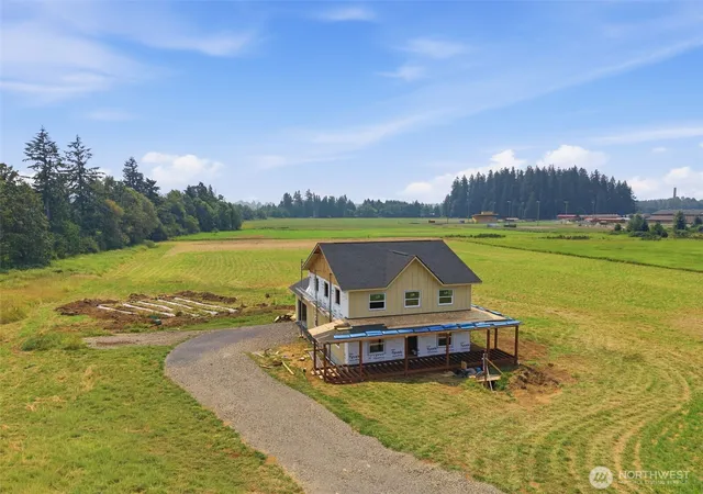 Photo 3 of Single family home for sale at 180 Sunburst Ln, Onalaska, WA 98570 | MLS# NWM2566401 | Listing updated on 2026-09-30