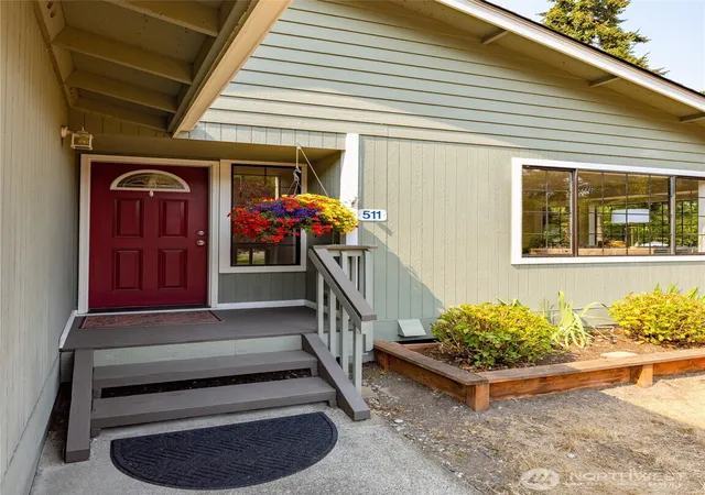 Photo 2 of Single family home for sale at 511 Kloshe Way, La Conner, WA 98257 | MLS# NWM2566408 | Listing updated on 2026-10-01