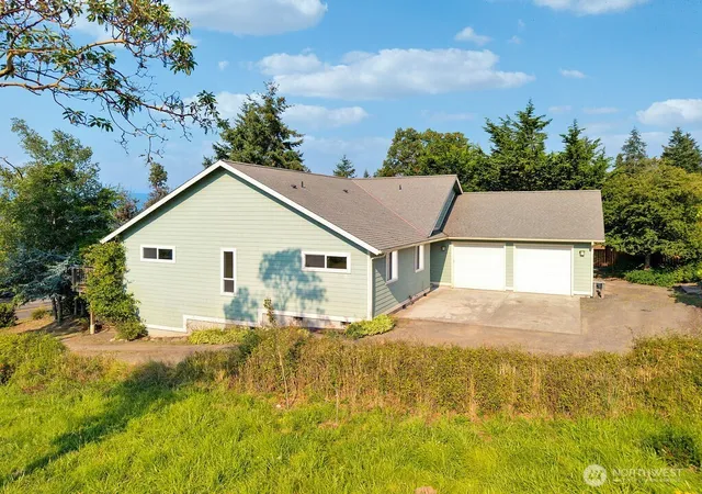Photo 4 of Single family home for sale at 5391 Cape George Rd, Port Townsend, WA 98368 | MLS# NWM2566409 | Listing updated on 2026-09-23
