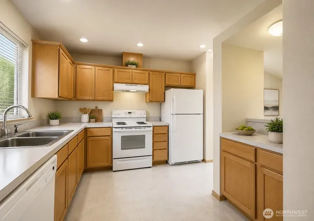 Photo 3 of Multi family home for sale at 818 138th Street E, Tacoma, WA 98445 | MLS# NWM2566430 | Listing updated on 2026-09-23