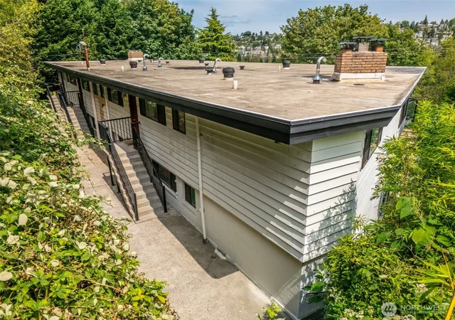 Photo 3 of Multi family home for sale at 2515 Thorndyke Ave W, Seattle, WA 98199 | MLS# NWM2566437 | Listing updated on 2026-09-23