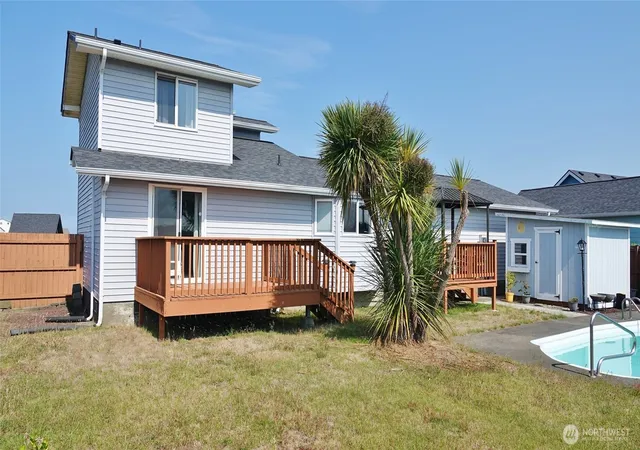 Photo 3 of Single family home for sale at 1102 Fairwood Dr SW, Ocean Shores, WA 98569 | MLS# NWM2566445 | Listing updated on 2026-09-29