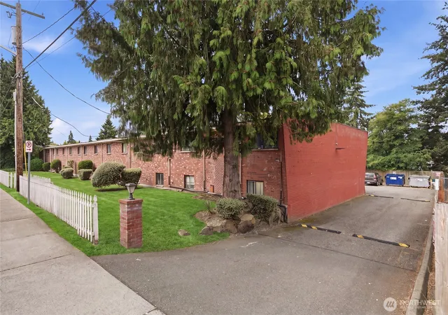 Photo 1 of Multi family home for sale at 30853 14th Avenue S, Federal Way, WA 98003 | MLS# NWM2566450 | Listing updated on 2026-09-23