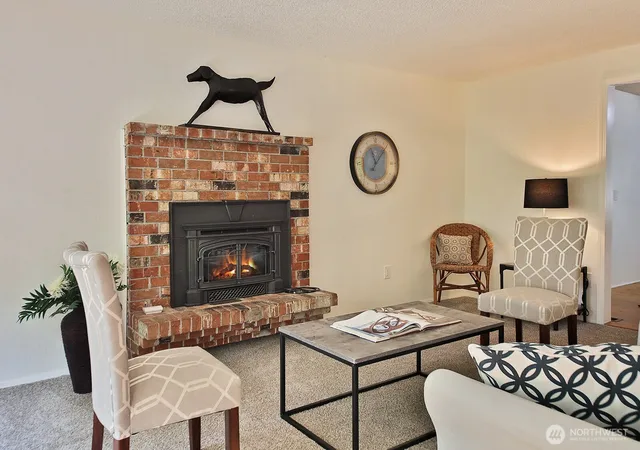 Photo 4 of Sale Pending at 1421 Channel View Ln, Freeland, WA 98249 | MLS# NWM2566459 | Listing updated on 2026-09-25