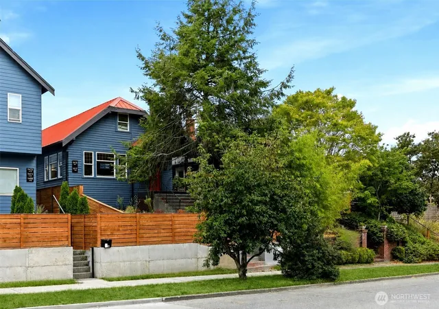 Photo 1 of Single family home for sale at 1417 Martin Luther King Jr Way, Seattle, WA 98122 | MLS# NWM2566462 | Listing updated on 2026-10-01