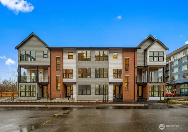Photo 2 of Townhouse for sale at 968 7th Ave Nw (homesite #5), Issaquah, WA 98027 | MLS# NWM2566473 | Listing updated on 2026-10-02