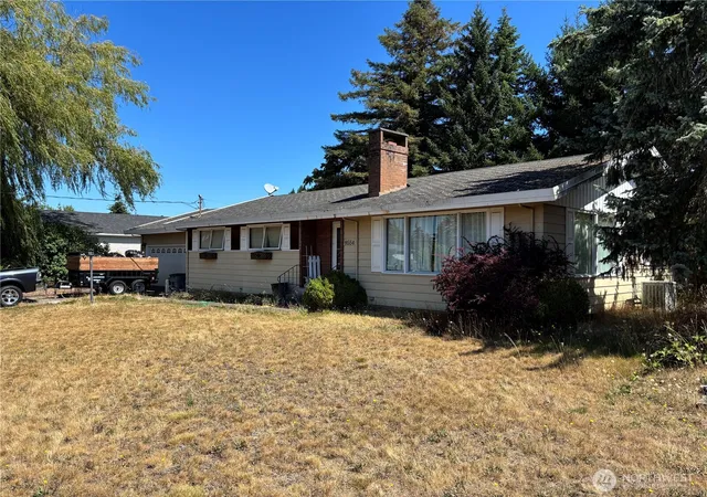 Photo 3 of Sale Pending at 8554 Bender Rd, Lynden, WA 98264 | MLS# NWM2566496 | Listing updated on 2026-09-25