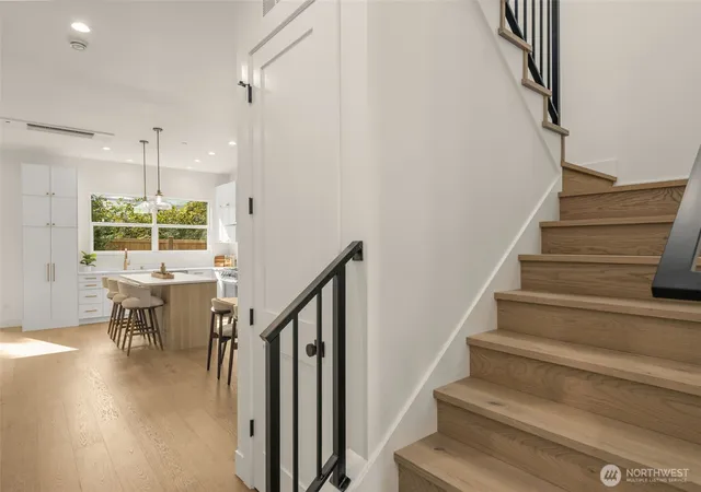 Photo 4 of Condo for sale at 13637 103rd Avenue NE, Kirkland, WA 98034 | MLS# NWM2566498 | Listing updated on 2026-10-01