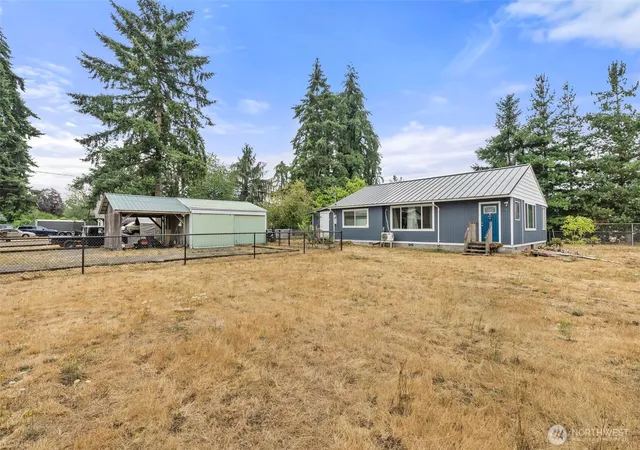 Photo 1 of Sale Pending at 204 E Eagle St, Oakville, WA 98568 | MLS# NWM2566539 | Listing updated on 2026-09-25