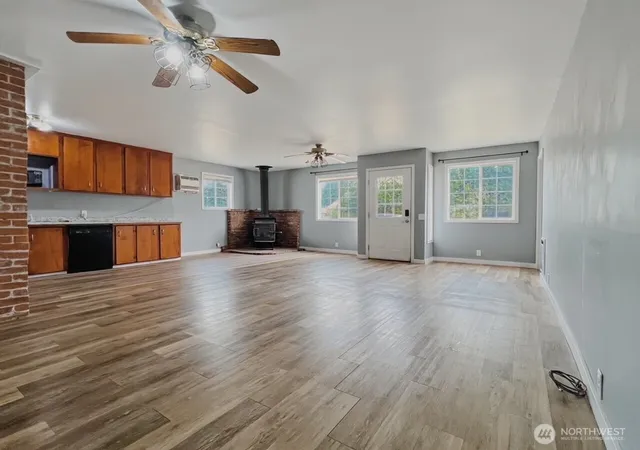 Photo 3 of Single family home for sale at 514 Main St, Oroville, WA 98844 | MLS# NWM2566551 | Listing updated on 2026-09-23