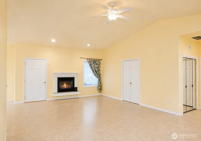 Photo 3 of Single family home for sale at 630 S 20th Avenue, Othello, WA 99344 | MLS# NWM2566564 | Listing updated on 2026-09-29