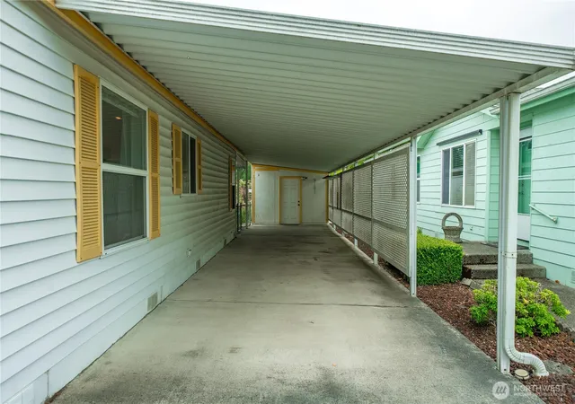 Photo 37 of Manufactured home for sale at 14826 122nd Street E #28, Puyallup, WA 98374 | MLS# NWM2566570 | Listing updated on 2026-09-21