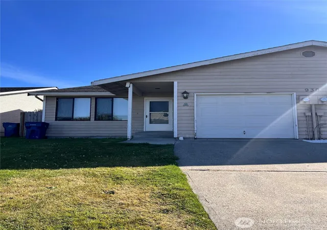 Photo 1 of Multi family home for sale at 930 S 22nd Court, Mount Vernon, WA 98274 | MLS# NWM2566629 | Listing updated on 2026-09-23