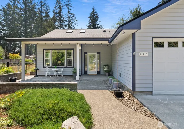 Photo 2 of Single family home for sale at 11715 Scott Crk Dr Sw, Olympia, WA 98512 | MLS# NWM2566630 | Listing updated on 2026-10-01