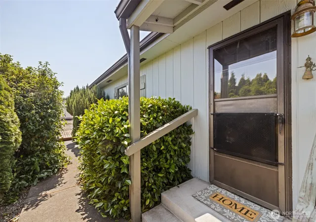 Photo 3 of Sale Pending at 325 N 5th Avenue #38, Sequim, WA 98382 | MLS# NWM2566676 | Listing updated on 2026-09-25