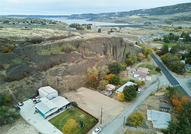 Photo 12 of Land for sale at 455 459 Partello Park, Grand Coulee, WA 99133 | MLS# NWM2566710 | Listing updated on 2026-10-26