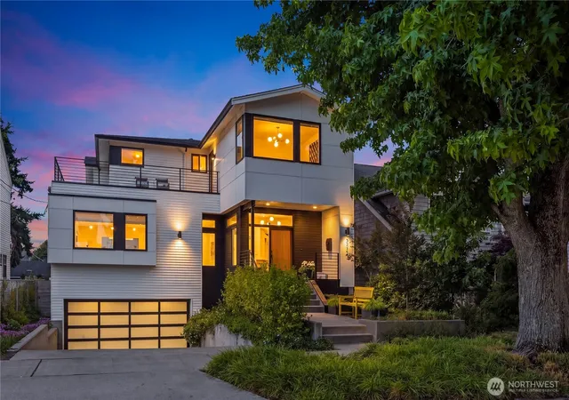 Photo 1 of Sale Pending at 3215 39th Avenue W, Seattle, WA 98199 | MLS# NWM2566715 | Listing updated on 2026-09-24