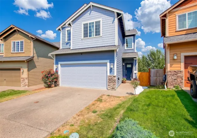 Photo 2 of Single family home for sale at 4019 202nd Street E, Spanaway, WA 98387 | MLS# NWM2566717 | Listing updated on 2026-09-23