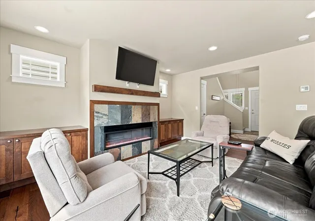 Photo 2 of Condo for sale at 121 Vineyard Ln #A, Chelan, WA 98816 | MLS# NWM2566722 | Listing updated on 2026-09-23