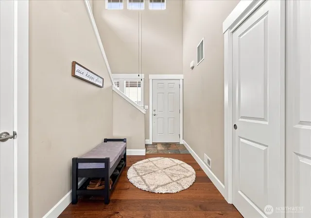 Photo 4 of Condo for sale at 121 Vineyard Ln #A, Chelan, WA 98816 | MLS# NWM2566722 | Listing updated on 2026-09-23