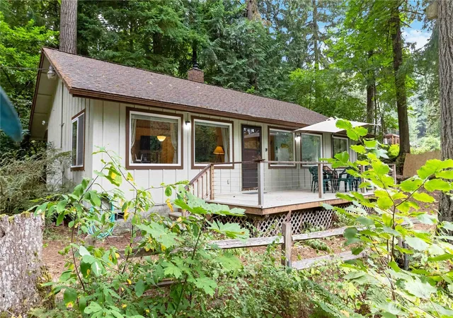 Photo 1 of Single family home for sale at 114 Merry Etta Dr, Kalama, WA 98625 | MLS# NWM2566728 | Listing updated on 2026-09-23