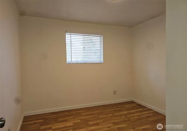Photo 4 of Single family home for sale at 15619 NE 1st Place, Bellevue, WA 98008 | MLS# NWM2566734 | Listing updated on 2026-09-26