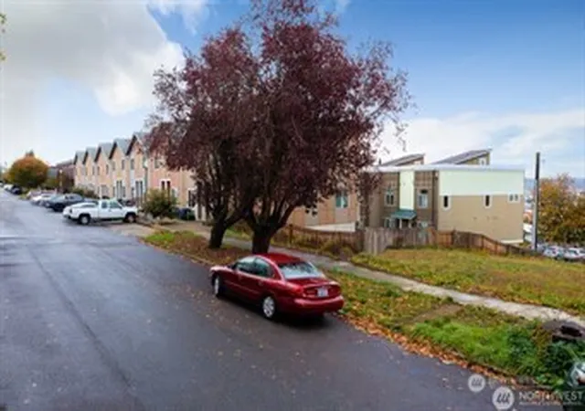 Photo 1 of Land for sale at 2325 G St, Tacoma, WA 98405 | MLS# NWM2566737 | Listing updated on 2026-09-23