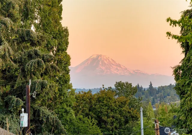 Photo 1 of Townhouse for sale at 1519 14th Avenue S #C, Seattle, WA 98144 | MLS# NWM2566738 | Listing updated on 2026-09-23