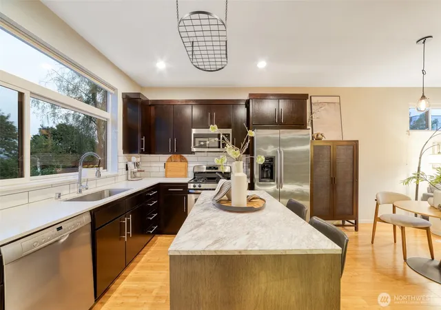 Photo 4 of Townhouse for sale at 1519 14th Avenue S #C, Seattle, WA 98144 | MLS# NWM2566738 | Listing updated on 2026-09-23