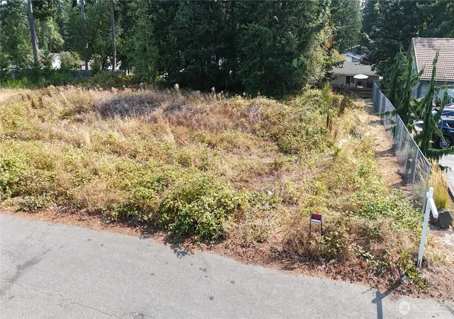 Photo 3 of Land for sale at 0 SE Mile Hl Dr, Port Orchard, WA 98366 | MLS# NWM2566741 | Listing updated on 2026-09-22