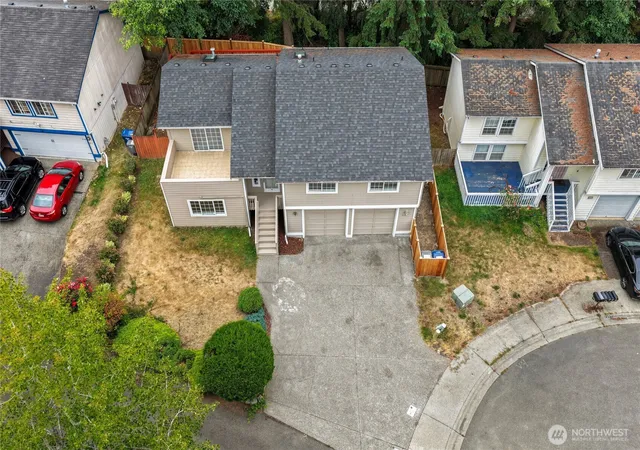 Photo 3 of Sale Pending at 919 Sw 319th Place, Federal Way, WA 98023 | MLS# NWM2566784 | Listing updated on 2026-09-22