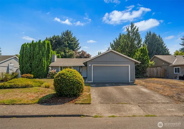 Photo 2 of Single family home for sale at 10515 Ne 20th Avenue, Vancouver, WA 98686 | MLS# NWM2566806 | Listing updated on 2026-09-21