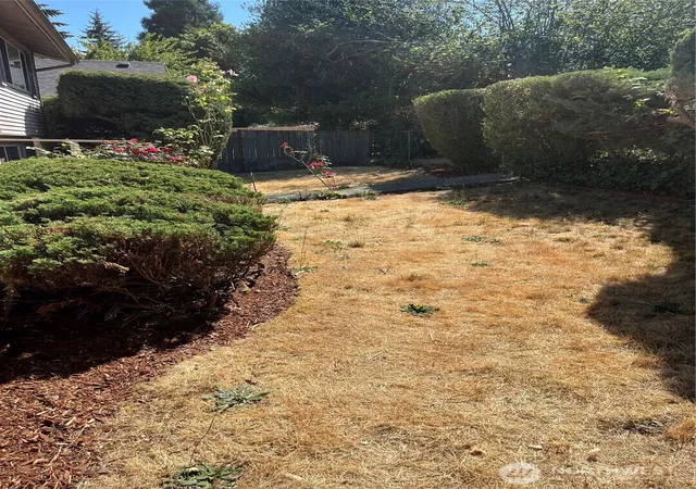 Photo 3 of Single family home for sale at 6225 S Cheyenne St, Tacoma, WA 98409 | MLS# NWM2566813 | Listing updated on 2026-09-17