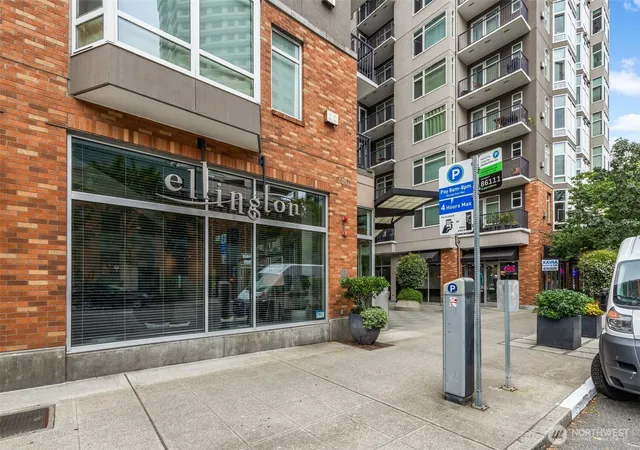 Photo 3 of Condo for sale at 2801 1st Avenue #807, Seattle, WA 98121 | MLS# NWM2566817 | Listing updated on 2026-09-24
