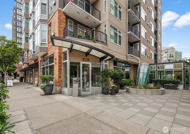 Photo 3 of Condo for sale at 2801 1st Avenue #807, Seattle, WA 98121 | MLS# NWM2566817 | Listing updated on 2026-09-24