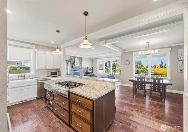 Photo 4 of Sale Pending at 2019 29th Place, Anacortes, WA 98221 | MLS# NWM2566831 | Listing updated on 2026-09-22