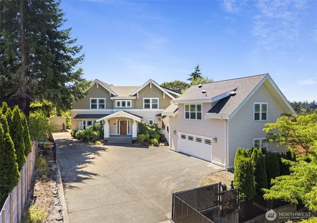 Photo 2 of Single family home for sale at 8902 65th Street W, University Place, WA 98467 | MLS# NWM2566834 | Listing updated on 2026-09-23