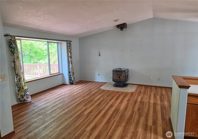 Photo 3 of Single family home for sale at 7905 Decatur Ave, Clinton, WA 98236 | MLS# NWM2566835 | Listing updated on 2026-09-23