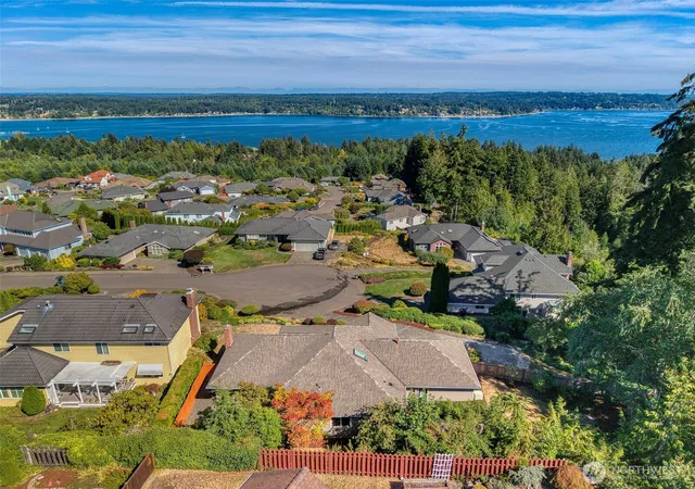 Photo 3 of Sale Pending at 7685 Esther Pl Nw, Silverdale, WA 98383 | MLS# NWM2566845 | Listing updated on 2026-09-25