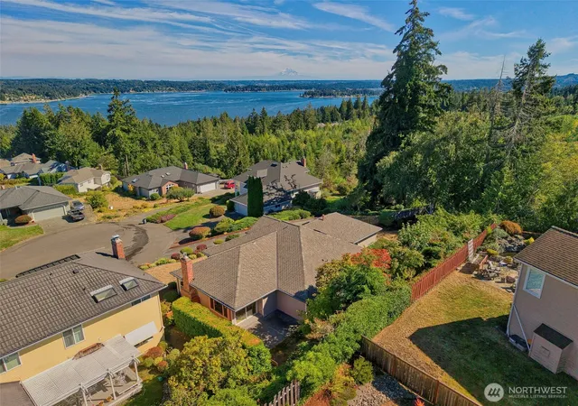 Photo 3 of Sale Pending at 7685 Esther Pl Nw, Silverdale, WA 98383 | MLS# NWM2566845 | Listing updated on 2026-09-25
