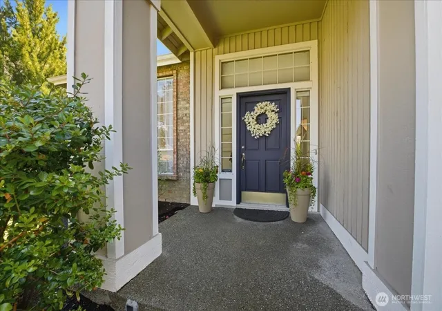 Photo 4 of Sale Pending at 12727 52nd Place W, Mukilteo, WA 98275 | MLS# NWM2566852 | Listing updated on 2026-10-01