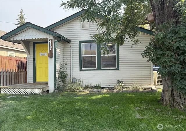 Photo 1 of Single family home for sale at 417 W Clay, Dayton, WA 99328 | MLS# NWM2566860 | Listing updated on 2026-09-23