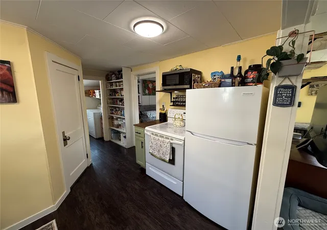 Photo 3 of Single family home for sale at 417 W Clay, Dayton, WA 99328 | MLS# NWM2566860 | Listing updated on 2026-09-23