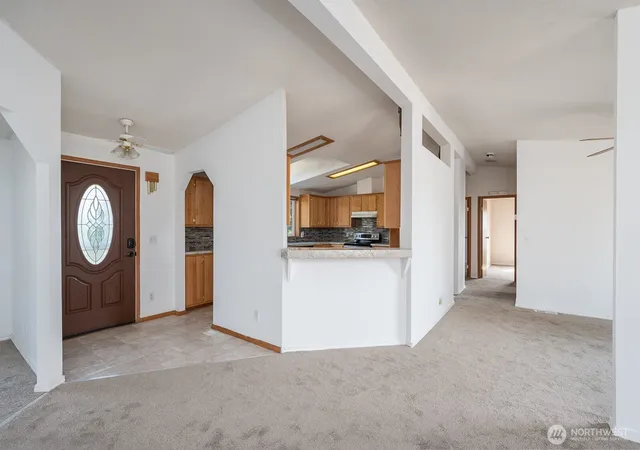 Photo 3 of Manufactured home for sale at 12493 Highway 28 W, Quincy, WA 98848 | MLS# NWM2566882 | Listing updated on 2026-10-28