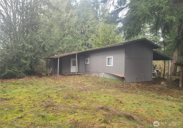 Photo 3 of Manufactured home for sale at 35508 16th Avenue Ct S, Roy, WA 98580 | MLS# NWM2566883 | Listing updated on 2026-09-21