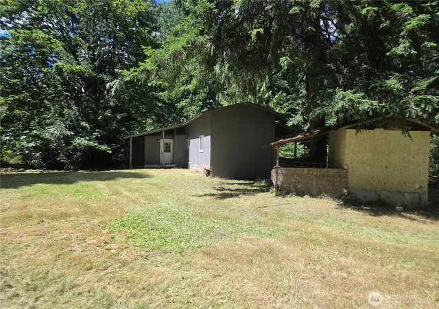 Photo 4 of Manufactured home for sale at 35508 16th Avenue Ct S, Roy, WA 98580 | MLS# NWM2566883 | Listing updated on 2026-09-21