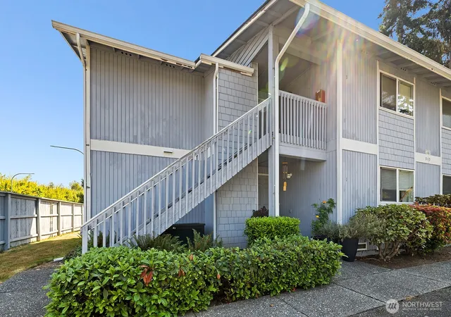 Photo 2 of Condo for sale at 9115 1st Pl Ne #3, Lake Stevens, WA 98258 | MLS# NWM2566886 | Listing updated on 2026-09-23