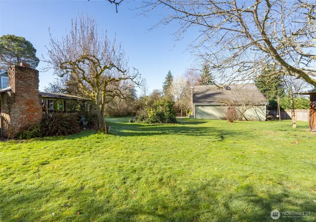 Photo 3 of Land for sale at 9404 Ne 32nd Street, Clyde Hill, WA 98004 | MLS# NWM2566903 | Listing updated on 2026-09-23