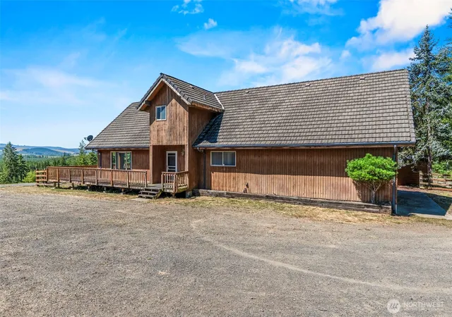 Photo 3 of Land for sale at 805 Luebke Rd, Toutle, WA 98649 | MLS# NWM2566915 | Listing updated on 2026-09-28