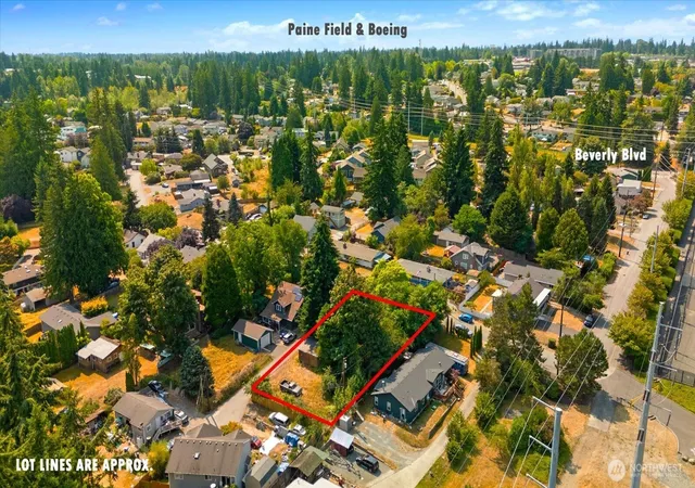 Photo 3 of Single family home for sale at 7713 Grant Dr, Everett, WA 98203 | MLS# NWM2566926 | Listing updated on 2026-10-03